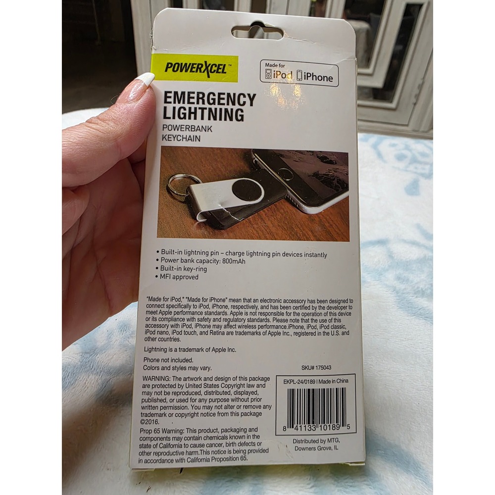 PowerXcel Emergency Lightning Powerbank Keychain 800mAh MFI Apple iPhone iPod - Picture 8 of 16